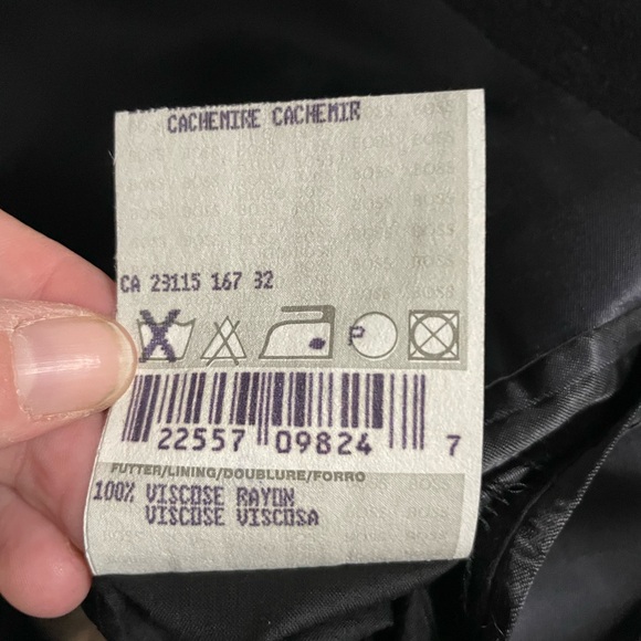 HUGO BOSS wool and cashmere coat in pristine condition (size 56) - Picture 11 of 13